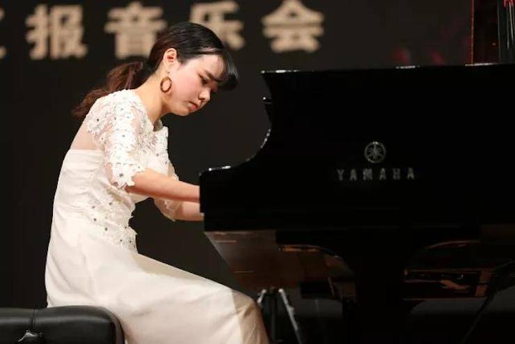 奏响青春旋律，添彩艺术人生|2017菲彩国际亚洲音乐奖学金综合师范类院系全国汇报音乐会（第一。┰猜淠