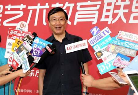 以科技之力，筑艺术传承之魂<br />：馗咝Ｔ冻桃帐踅逃似舳鞘皆猜淠