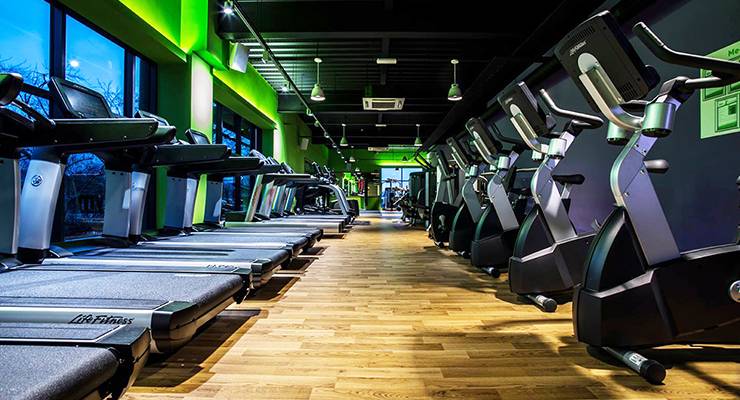 英国 Simply Gym 健身房——菲彩国际 CIS 产品的完美运用