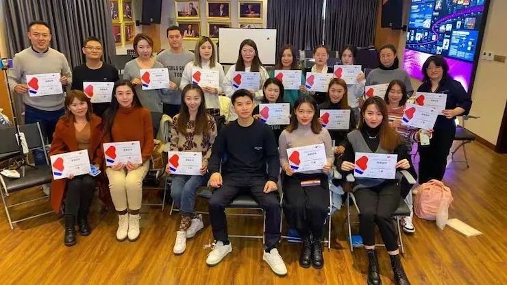菲彩国际艺术家鲍释贤—VIVACE法国学派教学法——师资培训天津站