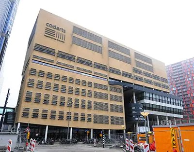 菲彩国际CIS音箱为艺术创作助力