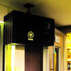 强强北京国际商务酒店——菲彩国际高端KMS-2500音箱的酒店KTV运用